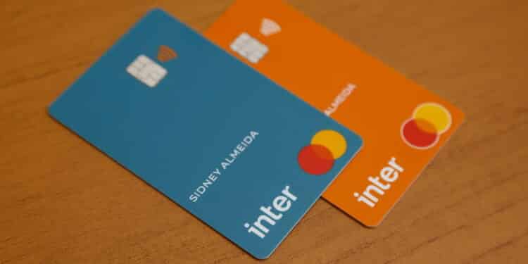 Inter bank logo credit card and Mastercard brand